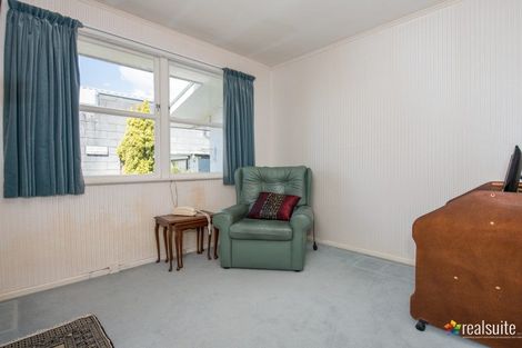 Photo of property in 48b Queens Grove, Hutt Central, Lower Hutt, 5010