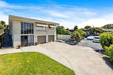 Photo of property in 10 Bothwell Place, Pahurehure, Papakura, 2113