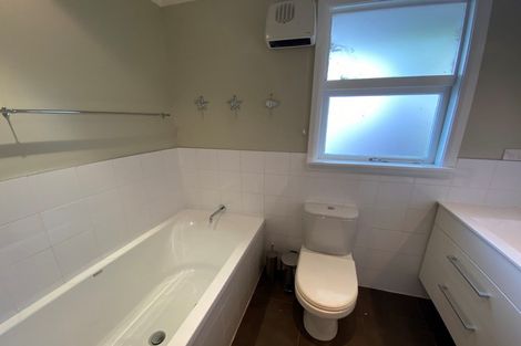 Photo of property in 65 Churchill Avenue, Hokowhitu, Palmerston North, 4410