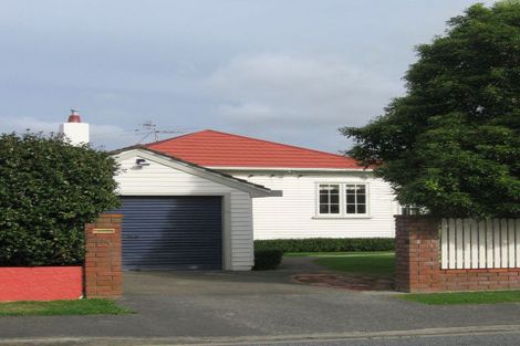 Photo of property in 23 Ropata Crescent, Boulcott, Lower Hutt, 5010