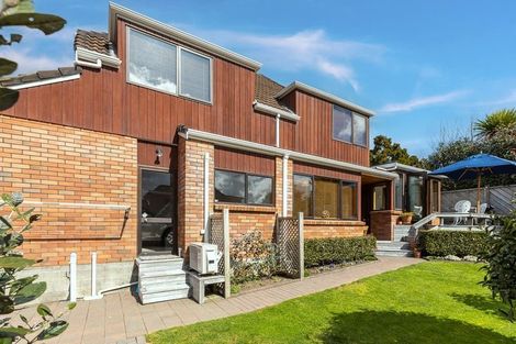 Photo of property in 10/16 Mahara Avenue, Birkenhead, Auckland, 0626