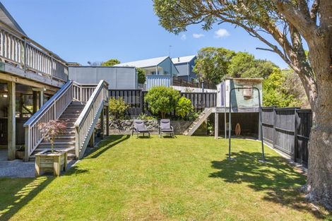 Photo of property in 17 Carvel Lane, Whitby, Porirua, 5024