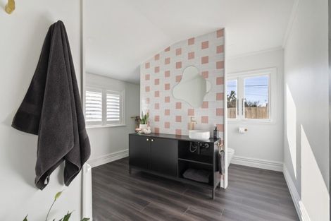 Photo of property in 3 Carthew Street, Feilding, 4702