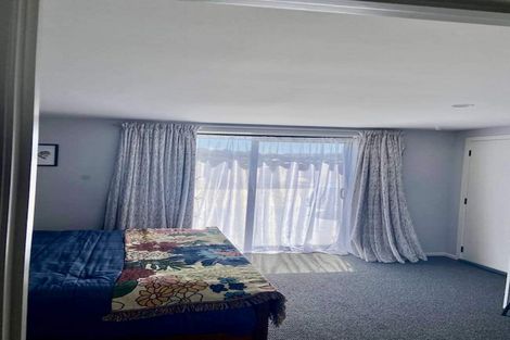 Photo of property in 17 Rexs Way, Green Island, Dunedin, 9018