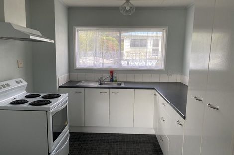 Photo of property in 1/1 Proctor Lane, Tawa, Wellington, 5028