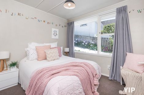 Photo of property in 5 Winston Street, Crofton Downs, Wellington, 6035