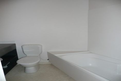 Photo of property in Hume House, 21/152 The Terrace, Wellington Central, Wellington, 6011