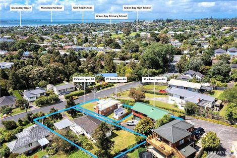 Photo of property in 35 South Lynn Road, Titirangi, Auckland, 0604