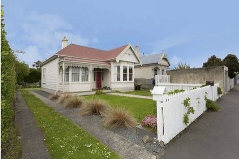Photo of property in 23 Royal Crescent, Saint Kilda, Dunedin, 9012