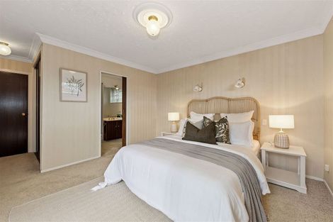 Photo of property in 11 Karnak Crescent, Russley, Christchurch, 8042