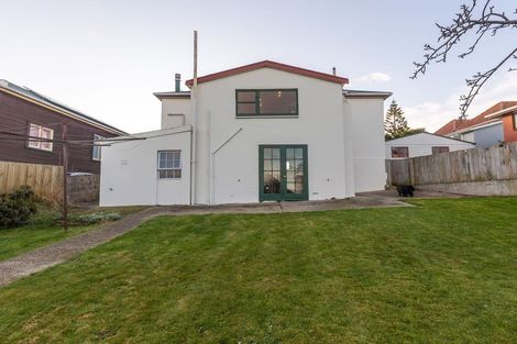 Photo of property in 3 Neidpath Road, Mornington, Dunedin, 9011