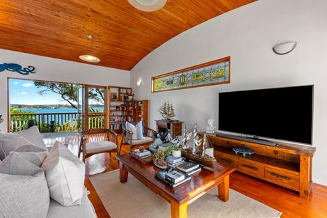 Photo of property in 417 Leigh Road, Whangateau, 0985