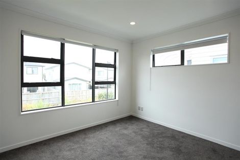 Photo of property in 8 Blackbird Lane, Hobsonville, Auckland, 0616