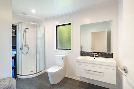 Photo of property in 78 Howard Road, Point Howard, Lower Hutt, 5013