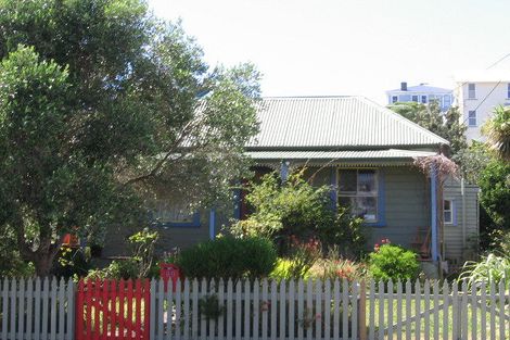 Photo of property in 89 Owen Street, Newtown, Wellington, 6021