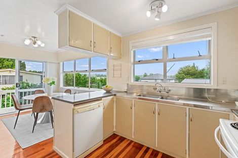 Photo of property in 14a Kaipatiki Road, Glenfield, Auckland, 0629