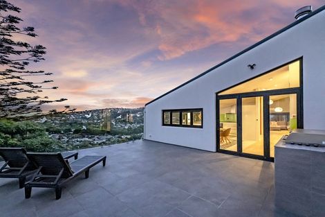 Photo of property in 21 Whareora Terrace, Cashmere, Christchurch, 8022