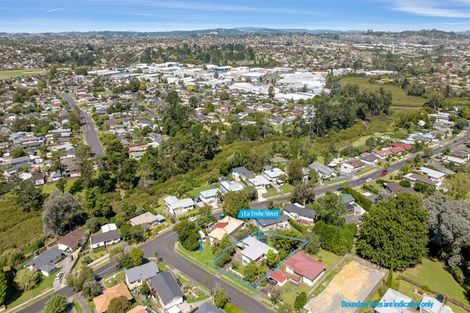 Photo of property in 3 La Trobe Street, Pakuranga Heights, Auckland, 2010