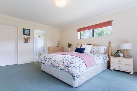 Photo of property in 40 Campion Road, Waikanae Beach, Waikanae, 5036