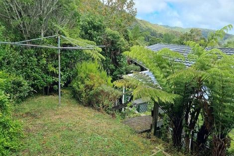 Photo of property in 4 Bella Grove, Naenae, Lower Hutt, 5011