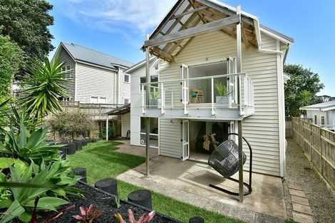 Photo of property in 121 Parkview Drive, Gulf Harbour, Whangaparaoa, 0930