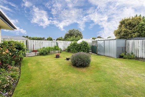 Photo of property in 4 Devon Crescent, Darfield, 7510