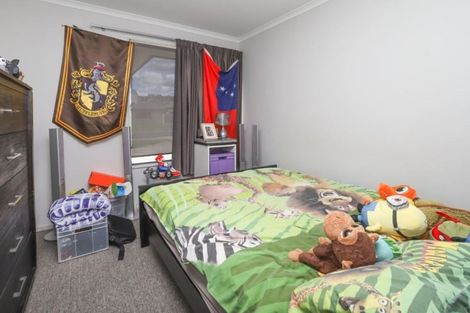 Photo of property in 2 Beckham Close, Grandview Heights, Hamilton, 3200