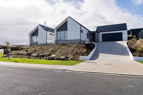 Photo of property in 61 Heathfield Drive, Mosgiel, 9024