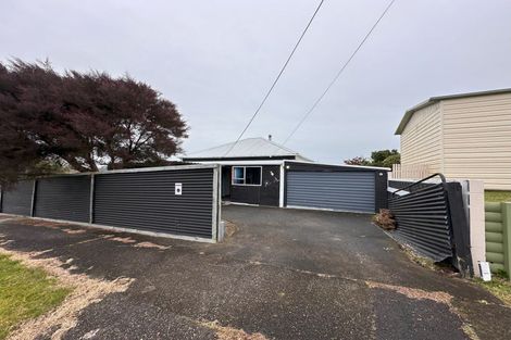 Photo of property in 61 Blake Street, Waitara, 4320