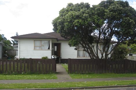 Photo of property in 21 Sharland Avenue, Manurewa, Auckland, 2102