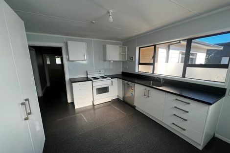Photo of property in 30 Ada Street, Hokowhitu, Palmerston North, 4410