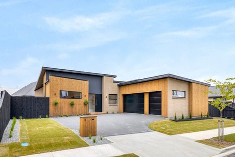 Photo of property in 12 Kelly Street, Rangiora, 7400