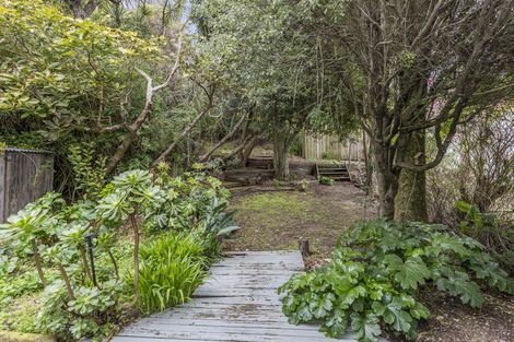 Photo of property in 1 Levina Avenue, Aro Valley, Wellington, 6021