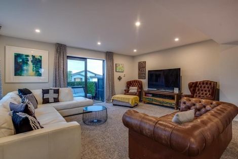 Photo of property in 51 Eastwood Rise, Waimairi Beach, Christchurch, 8083