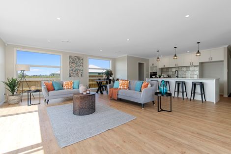 Photo of property in 53 Waikato Esplanade, Ngaruawahia, 3720