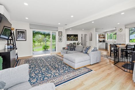 Photo of property in 30 Trigg Road, Huapai, Kumeu, 0810