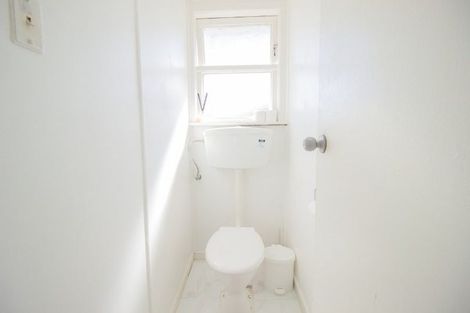 Photo of property in 70 Fisher Crescent, Otara, Auckland, 2023