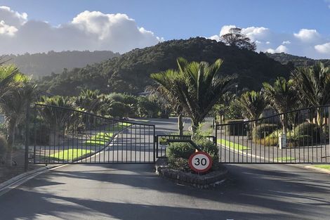 Photo of property in 14 Tieke Place, Horahora, Whangarei, 0110