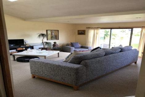 Photo of property in 64 Dale Road, Raumati South, Paraparaumu, 5032