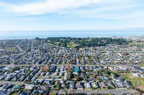 Photo of property in 88 Palmers Road, New Brighton, Christchurch, 8083