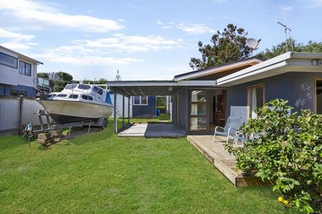 Photo of property in 3d Whiritoa Beach Road, Whiritoa, Whangamata, 3691