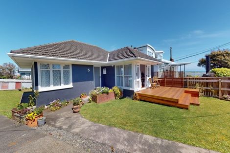 Photo of property in 5 Tower Crescent, Durie Hill, Whanganui, 4500