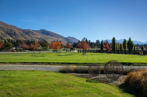 Photo of property in 14 Little Orchard Way, Wanaka, 9382
