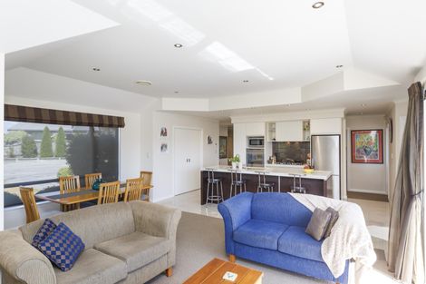 Photo of property in 4/341 College Street, West End, Palmerston North, 4410