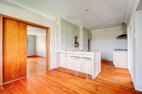 Photo of property in 40 Routley Drive, Glen Eden, Auckland, 0602