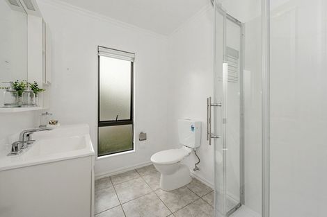 Photo of property in 21 Nielsen Gardens, Rototuna, Hamilton, 3210