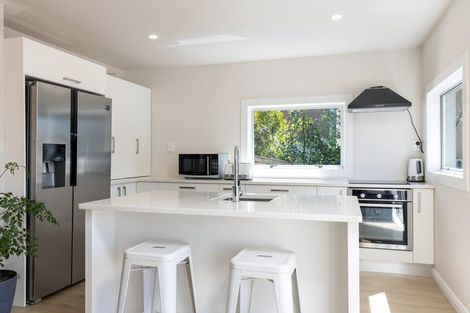 Photo of property in 11 Ranui Street, Waikawa, Picton, 7220