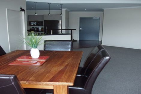 Photo of property in Construction House, 53/80 Kent Terrace, Mount Victoria, Wellington, 6011