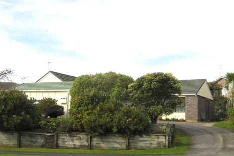 Photo of property in 3 Darwin Crescent, Spotswood, New Plymouth, 4310
