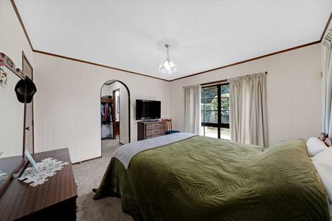 Photo of property in 11 Jessika Place, Conifer Grove, Takanini, 2112